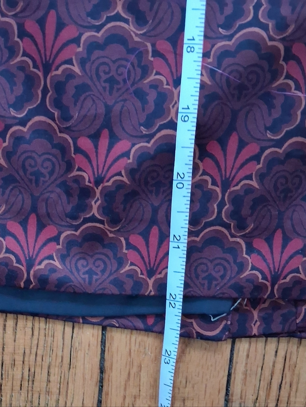 Ann Taylor LOFT - Women's Dark Red/Black Floral Lined Dress Skirt. Size 12. NWT - Picture 6 of 7